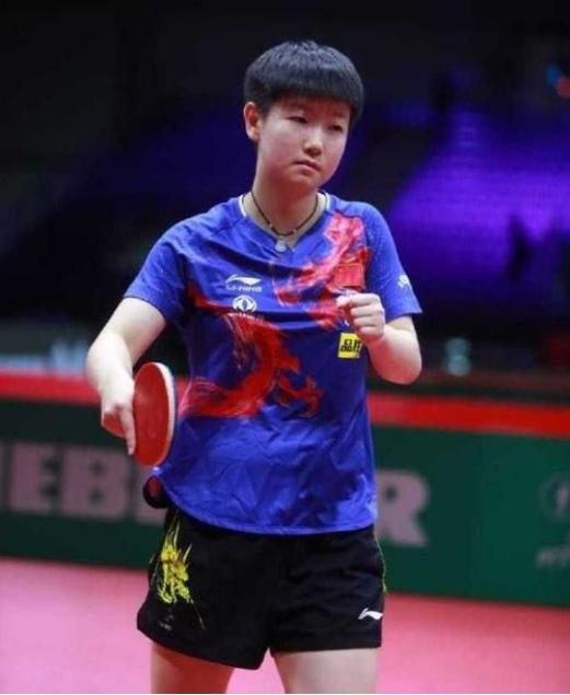 也让我们窥 也让我们窥