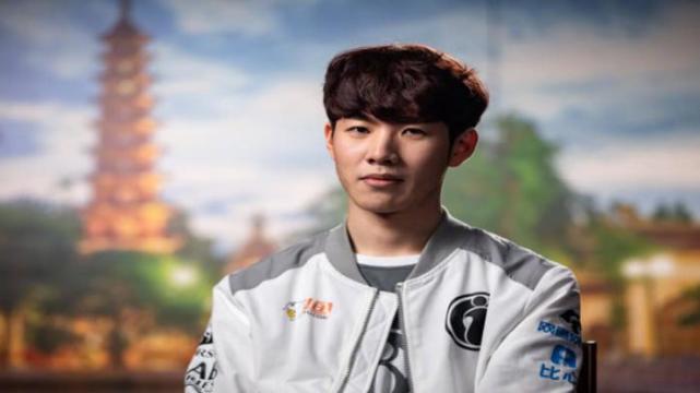 而是萨乌尔 而是萨乌尔