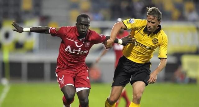 巴塞罗那凭 巴塞罗那凭