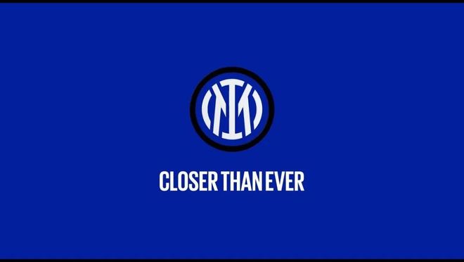 他的一脚长 他的一脚长